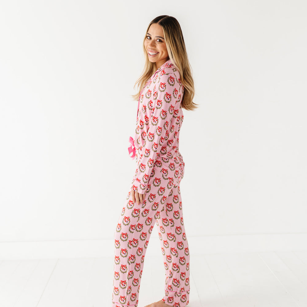 
                      
                        Sparkle & Spruce Mama Lounge Set
                      
                    