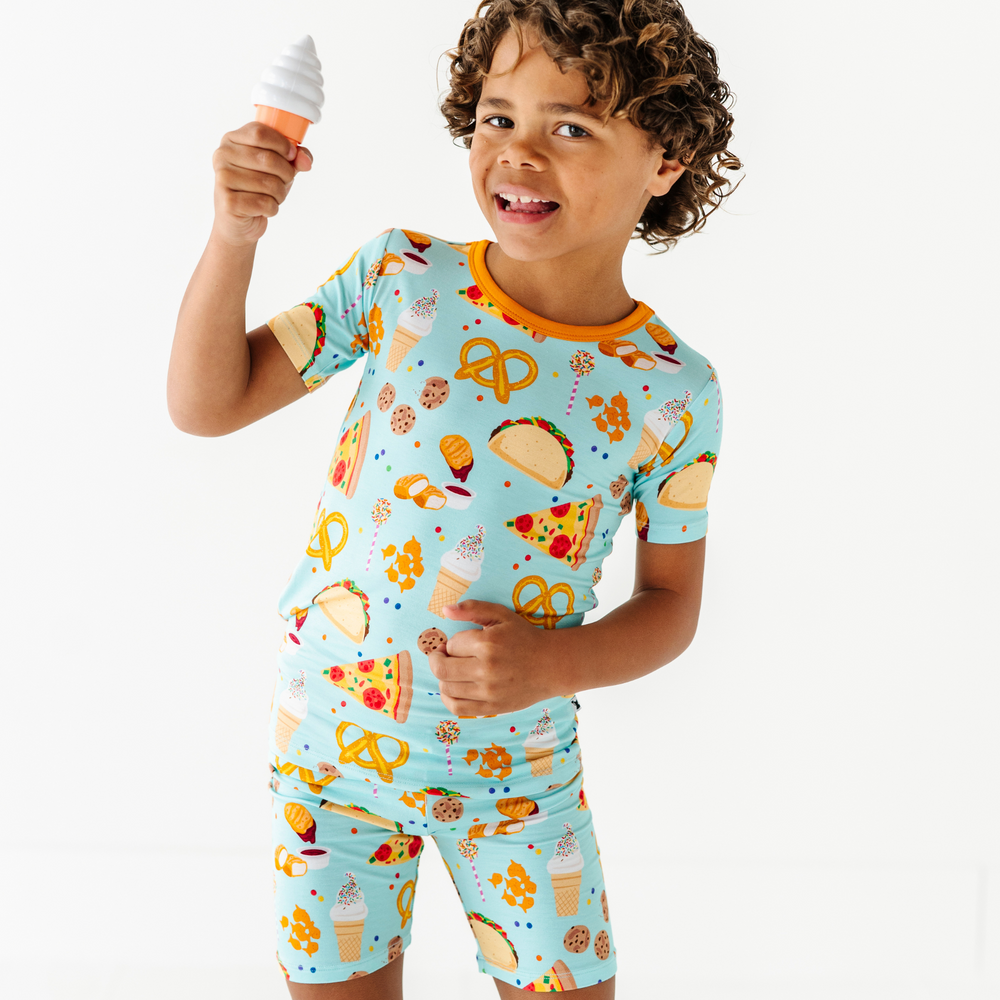 
                      
                        I Can't Go To Bed Yet, I'm Hungry Toddler/Big Kid Pajamas- Short Sleeve and Shorts
                      
                    